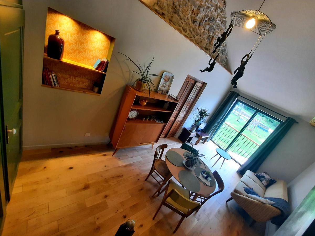 Bed and Breakfast Le Petit Begou Saint-Auban-d'Oze Экстерьер фото