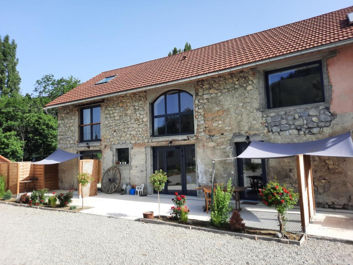 Bed and Breakfast Le Petit Begou Saint-Auban-d'Oze Экстерьер фото